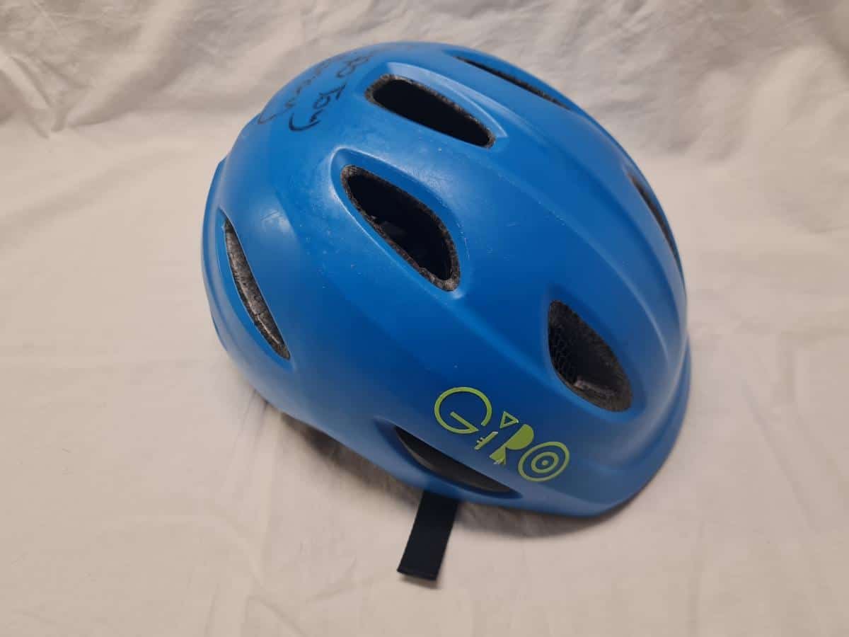 Helmet - Giro (Blue) 