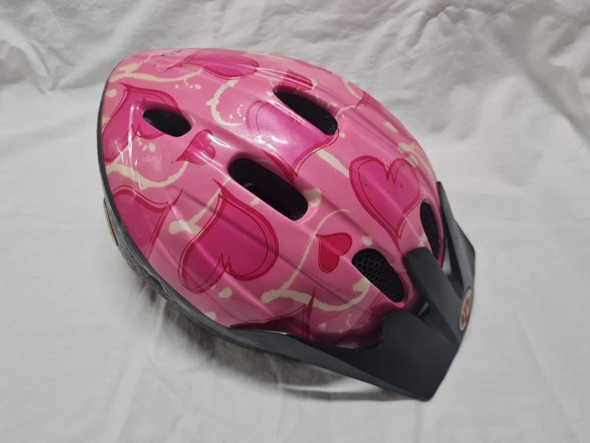 Helmet (pink-hearts)