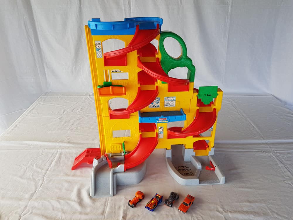 Wheelies Stand and Play Ramp photo