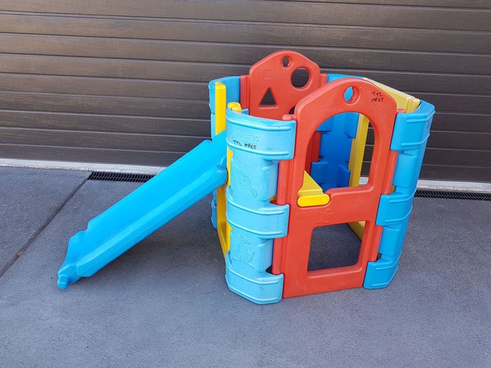 Plastic outdoor online play gym