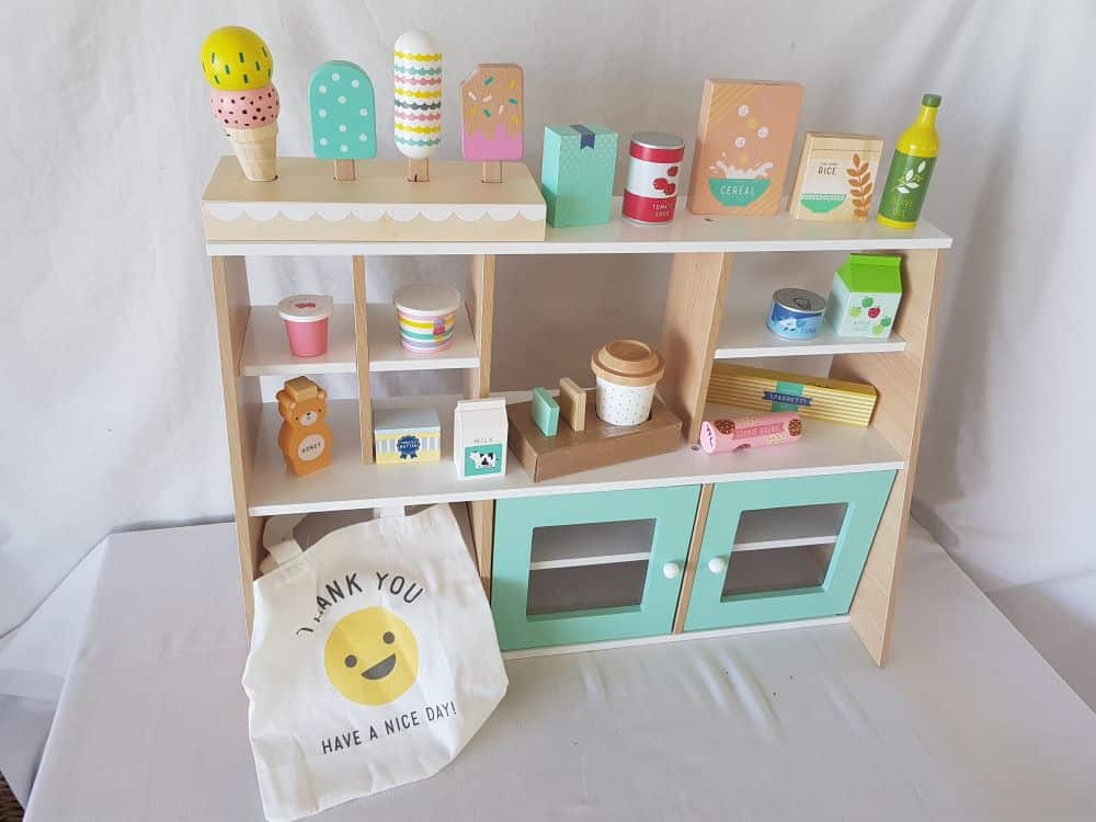 Wooden Shopping Stand